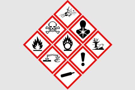 راهنمای جامع ایمنی مواد شیمیایی در محیط کار و زندگی