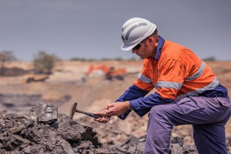 اکتشاف معدن چگونه انجام میشود؟